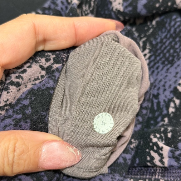 Lululemon align multi colored leggings - Picture 3 of 3